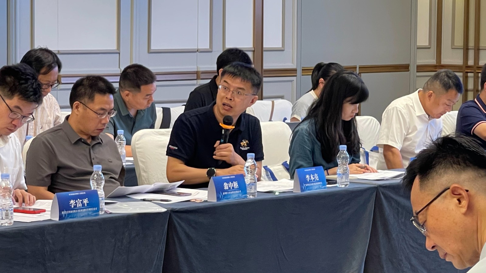 1758696230537586.jpg 1758696230537586.jpg